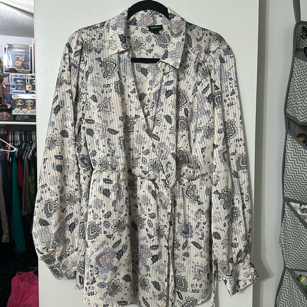 Stripe Satin Collared Surplice Blouse Torrid 2